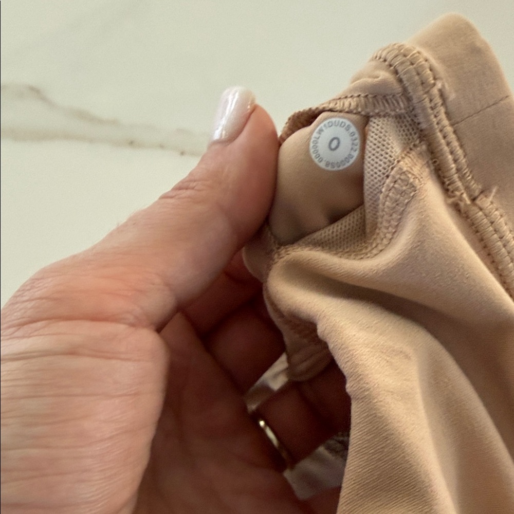 lululemon athletica Tan Tank Top - Picture 4 of 4